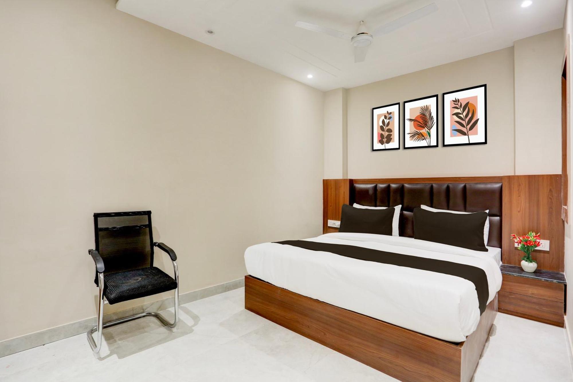 Super Townhouse Taj Nagri Phase 2 Formerly Grand Rivera Tājganj Εξωτερικό φωτογραφία